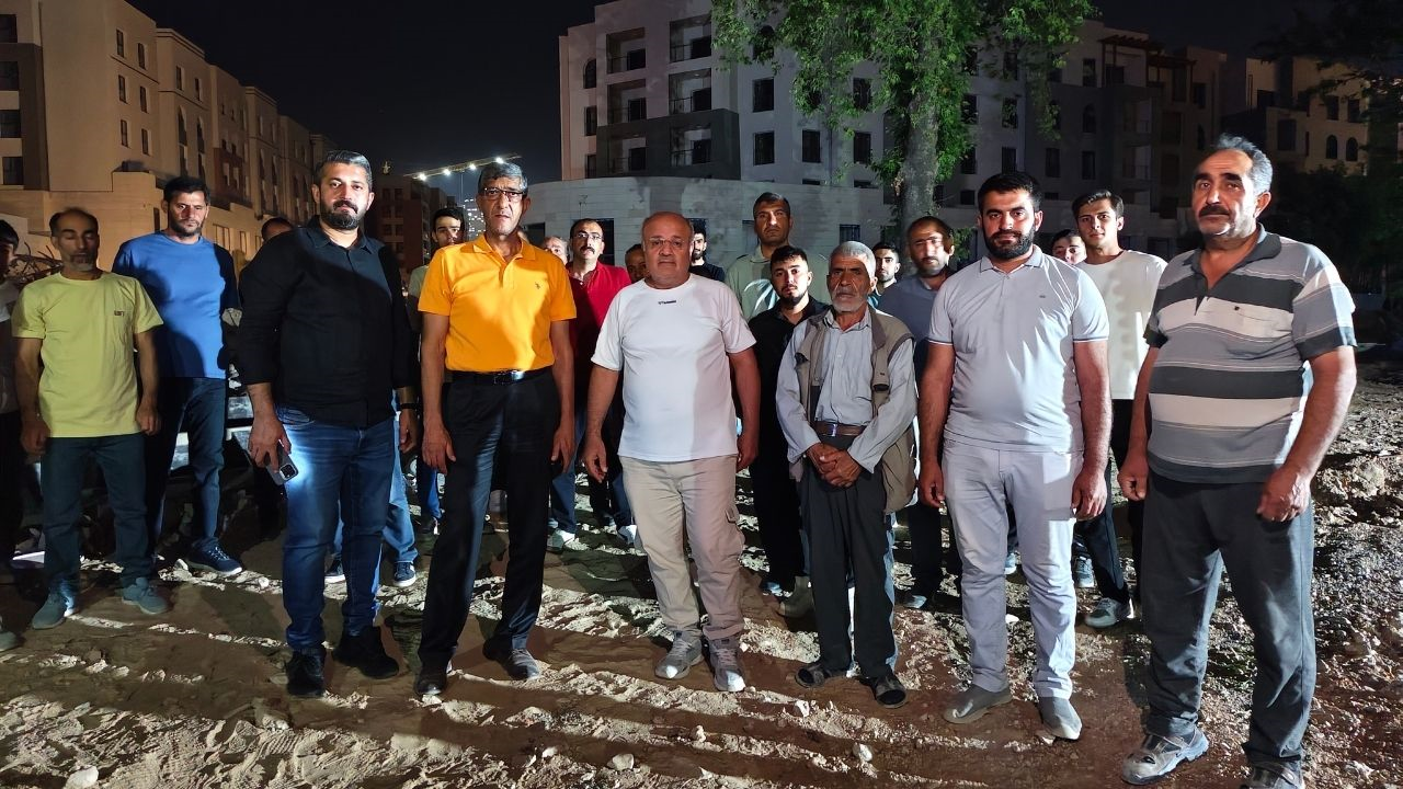Söğütlü Camii Için Malatya Ayakta, Tepkiler Çığ Gibi! Hatalı Temel Sökülüyor (5) Malatyahaber