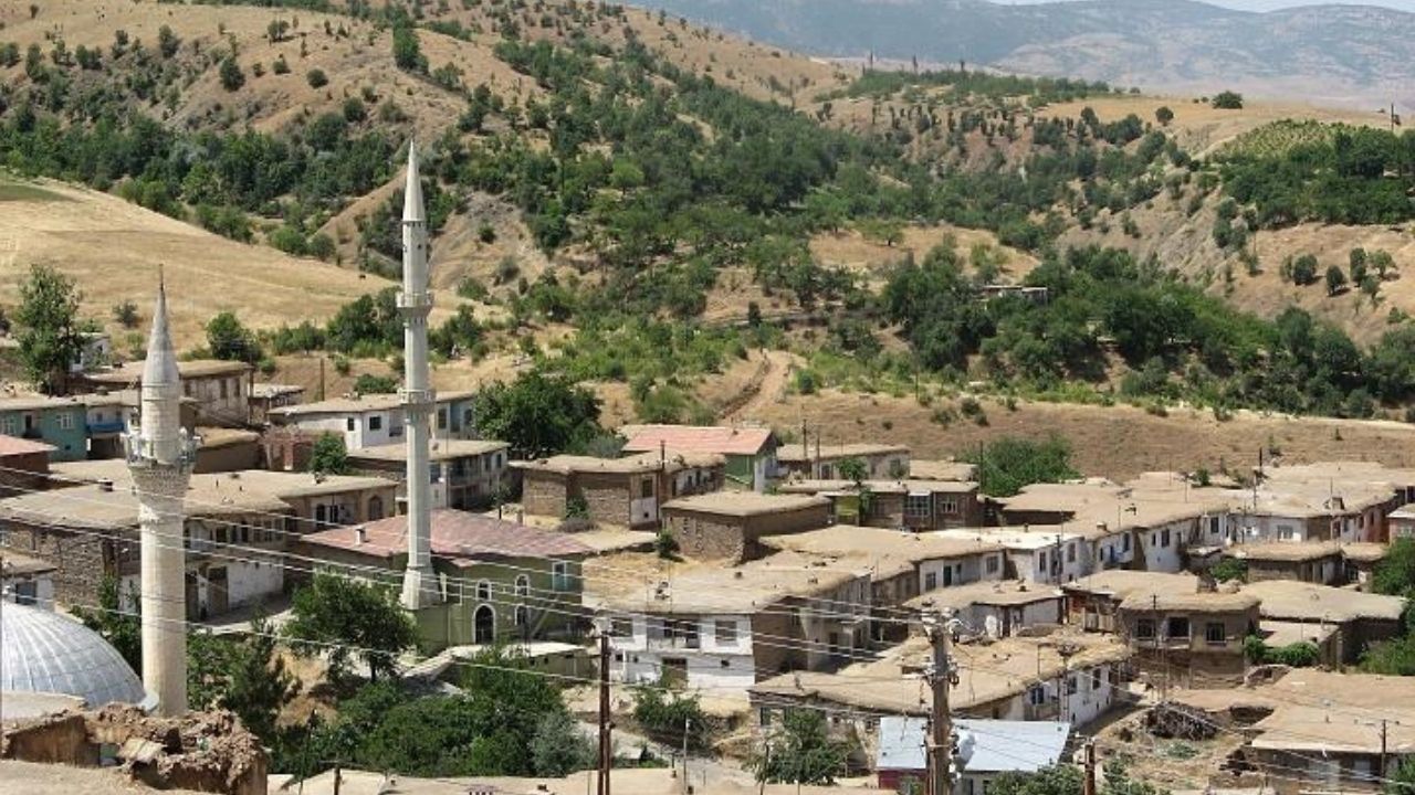 Tam 4 Il Değiştiren, Haritadaki Yeriyle Büyüleyen Malatya’nın Saklı Cenneti Doğanyol! (1)