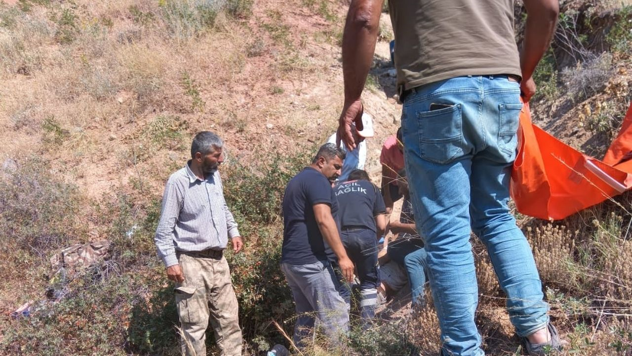 Yazıhan’da Çapa Motoru Devrildi 2’Si Çocuk 3 Yaralı (1) Malatyahaber