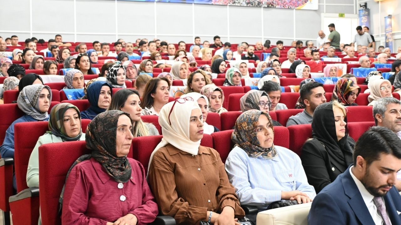 Ali Bakan “Türkiye Yüzyılı’nı Inşa Ederken Malatya En Güçlü Kale Olmaya Kararlıdır” (4) Malatyahaber