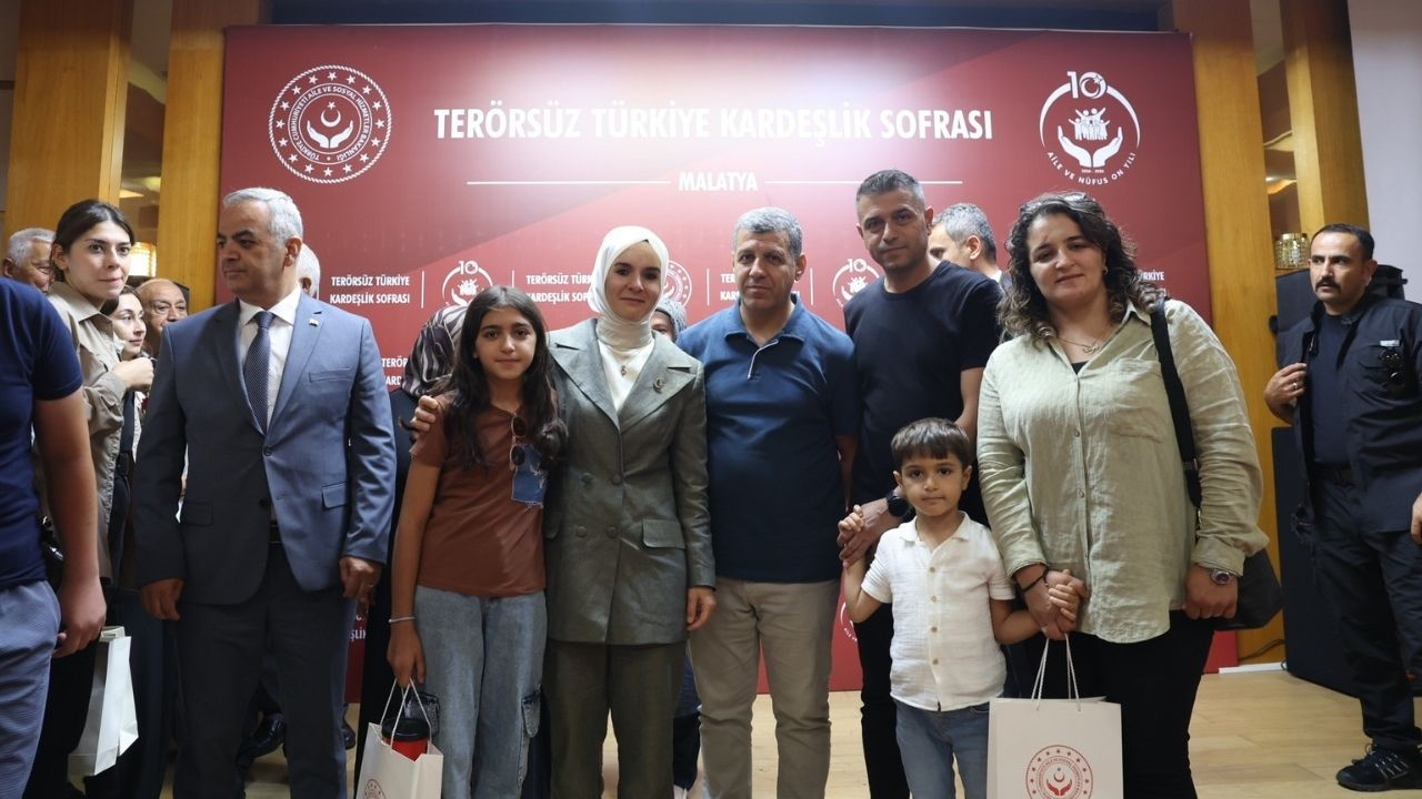 Bakan Göktaş Malatya’da Dezenformasyona Karşı Uyardı “Af Yok, Bilgi Kirliliğine Fırsat Vermeyeceğiz” (4) Malatyahaber