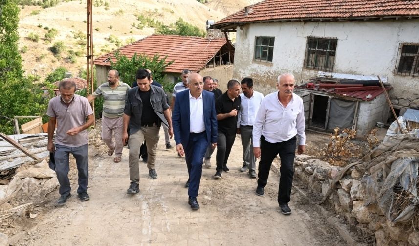Hekimhan’da Sel Sonrası Dikkat Çeken Soru Ak Parti Ekibi Neden 3 Gün Sonra Geldi (4)