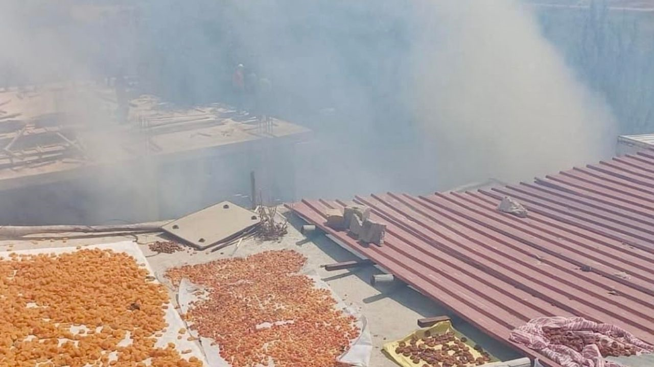 Malatya’da Darende’de Yangın Evlere Sıçradı! Hava Desteği Seferber Edildi (4) Malatyahaber