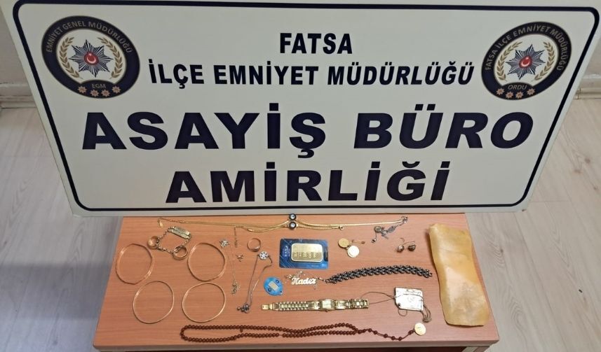 Malatya’da Durduruldular 1,2 Milyon Tl’lik Altın Ele Geçirildi (2)