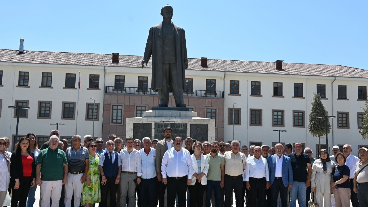 Malatya'da Siyasi Hareketlilik 4 Belediye Başkanı Yeni Parti'ye Katıldı (1)