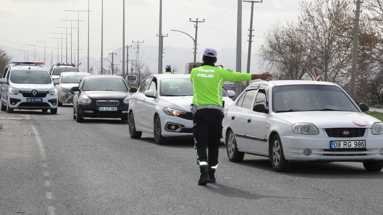 Malatyalı Araç Sahipleri Dikkat Trafik Sigortasında Primler Yeniden Hesaplanıyor (2)-1