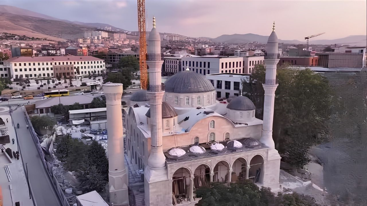 Malatya’nın Kalbi Yeni Cami Ne Zaman Açılacak Vali Seddar Yavuz Son Durumu Paylaştı (2) Malatyahaber