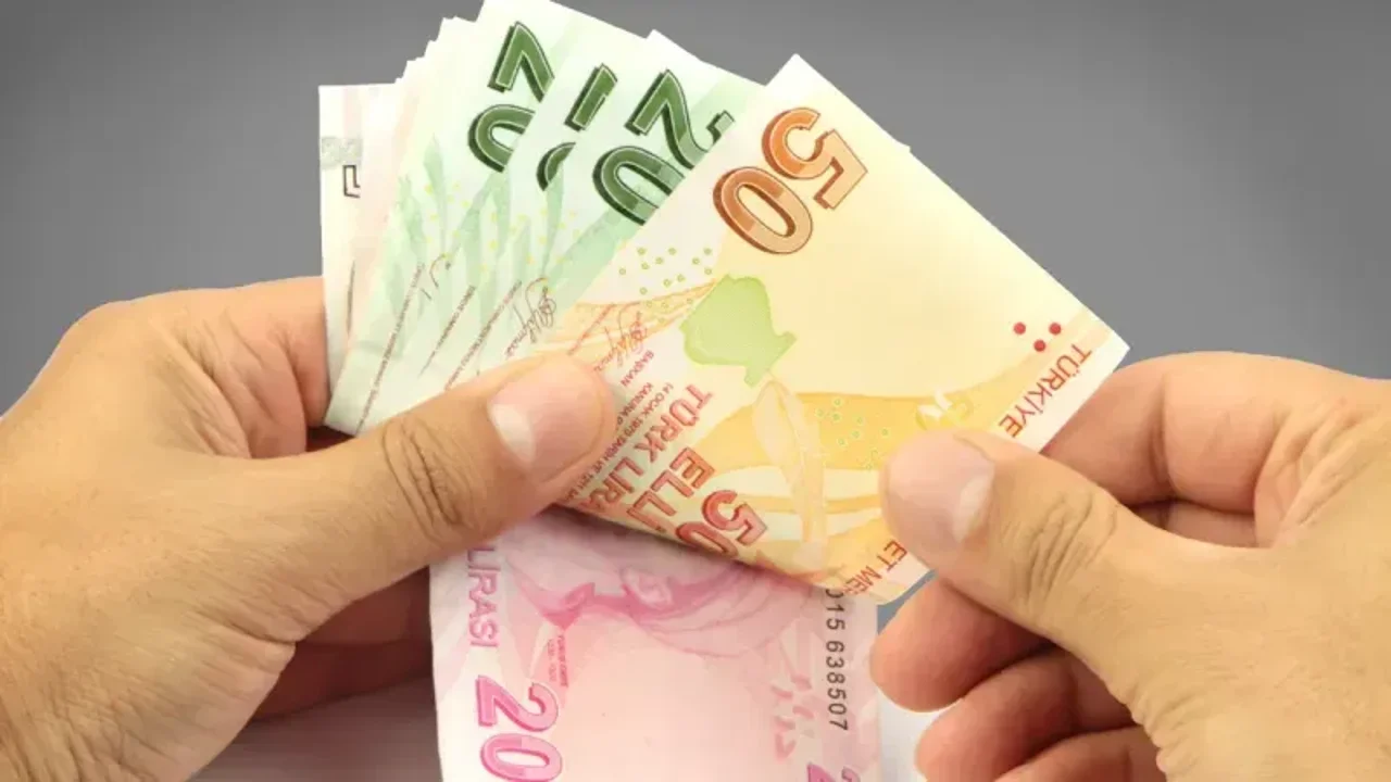 Asgari ücret açlık sınırına yenildi!