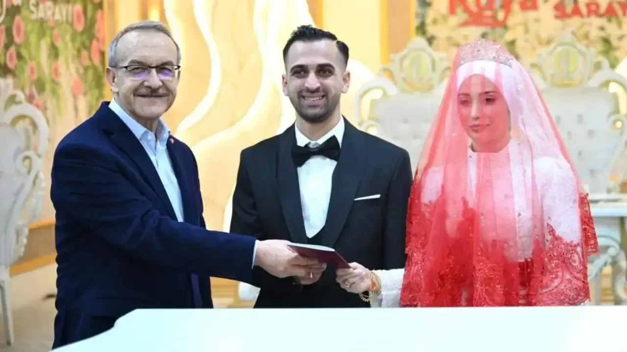 Depremzede genç, büyük kayıpların ardından yeni bir hayata başladı