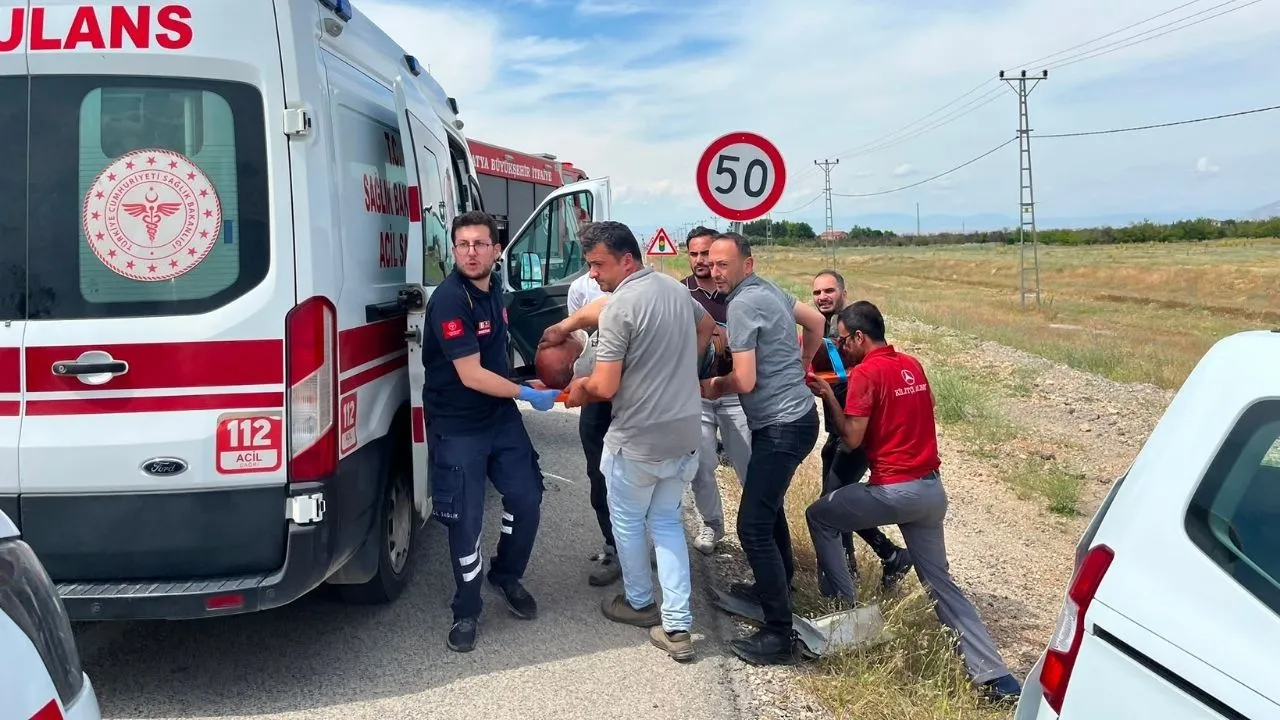 Malatya-Sivas yolunda kaza: 3 yaralı