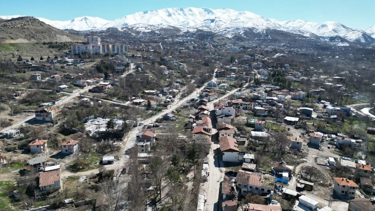 Yeşilyurt Belediyesi Hıroğlu ve Mollakasım mahallesi imar it