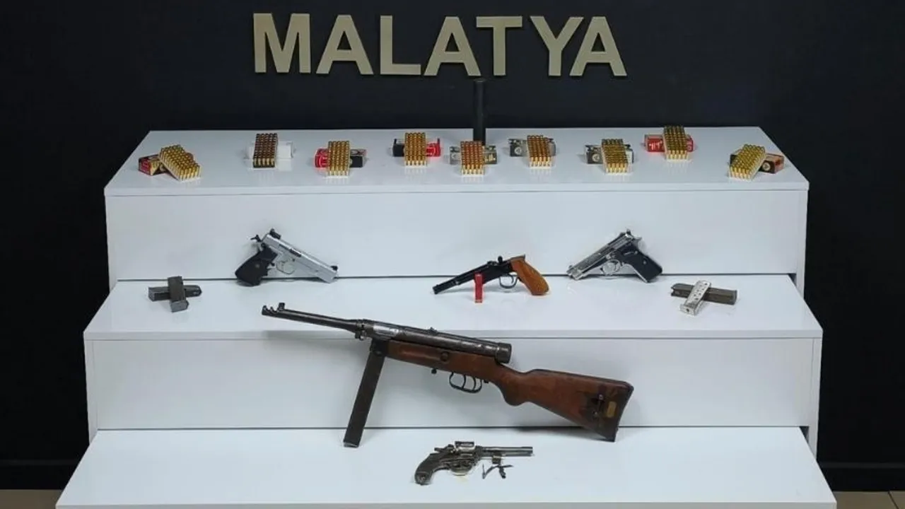 Malatya’da yasa dışı silah ticareti operasyonu: 3 gözaltı