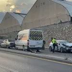 Anayurt Bulvarı’nda 4 araç birbirine girdi: Ankara yönünde trafik felç oldu!
