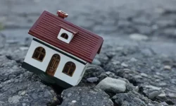 4.3 büyüklüğündeki deprem hakkında: Diri Fay Haritası’nda yok! 