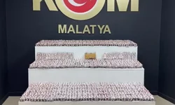 Malatya’da 21 bin 672 adet sentetik ecza ele geçirildi