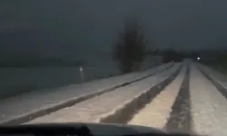 Tokat’ta şimşekler geceyi aydınlattı