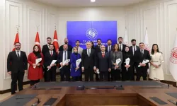 Bakan Işıkhan, Malatyalı eczacılarla bir araya geldi