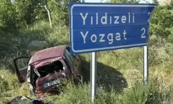 Sivas’ta otomobil şarampole uçtu: 1’i ağır 3 yaralı
