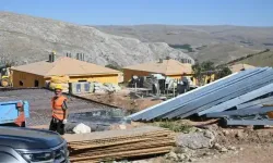 Vali Yavuz: Malatya’da 103 bine yakın konut ve iş yeri inşa ediliyor