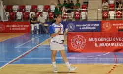 Malatyalı badmintoncular Muş’ta sahaya çıktı