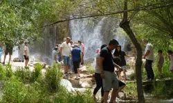 Munzur Dağı eteklerinde doğal güzellik