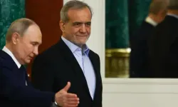 Putin ve Pezeşkiyan, İran nükleer programını görüştü