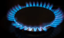 Doğal gaz ve elektrik zammı bugün yürürlüğe girdi