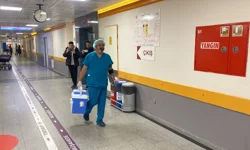 96 yaşındaki Refiye teyzenin karaciğeri Malatya’ya ulaştırıldı