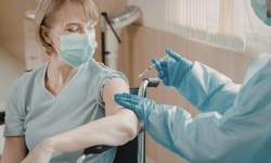 COVİD aşısı olanlar dikkat! Prof. Dr. Ateş Kara’dan kritik uyarı