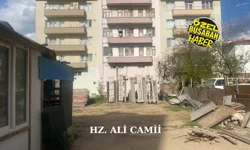 Binalar yükseldi ama orayı unuttular! Hazreti Ali ve Samanlıoğlu camileri nerede?