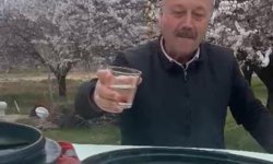 Malatya’da üreticilerden ilginç uygulama: İlaçlamaya zemzem suyu yaptı