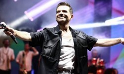 Kenan Doğulu'nun Los Angeles'taki Evi Ne Kadara Satılacak? Ünlü Şarkıcıdan İlk Açıklama