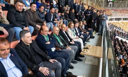 Malatya futbolunda sert çıkış: “Kaşkol sallamak yetmez!”