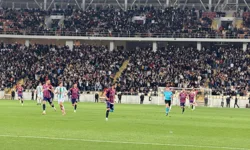 Şehir inanıyor, takım oynuyor: Yeşilyurtspor 3 - Silifke Belediyespor 1