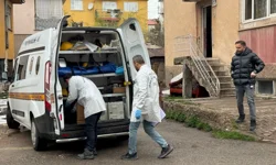 Sivas’ta kanlı olay: 4 bıçak darbesiyle yaralayıp kaçtı