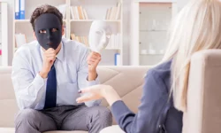 Sosyal medyanın yeni terimi: Observant ne demek, kimlere denir?