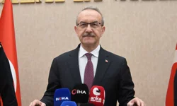 Vali Yavuz’dan duygulandıran paylaşım: Depremde yerle bir olmuş bu şehirde…