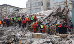 Depremde 3 kişinin öldüğü binayla ilgili davada karar açıklandı