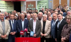 CHP Malatya’dan gövde gösterisi: Seçimde yenemediklerini yargıyla susturamazlar!