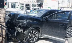 Elazığ’da korkutan kaza: 3 yaralı