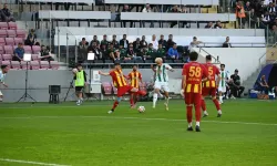 Çorluspor 1947 - Malatya Yeşilyurtspor maçında ilk yarı sona erdi!
