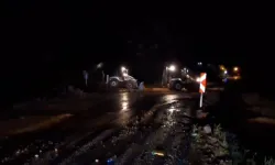 Sağanak alarmı! Heyelan ve kaya düşmeleri yolları kapattı