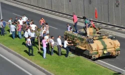 15 Temmuz resmi tatil mi, hangi güne denk geliyor? 2026 15 Temmuz kaç gün tatil, yarım gün mü? İşte kamu ve özel sektör