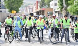 7'den 70'e herkes pedal çevirdi: Malatya’da dikkat çeken etkinlik!