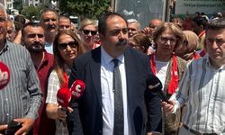 CHP Malatya'da koltuk binada, irade meydanda! Barış Yıldız: "Partililer buradadır, hainler oradadır!"
