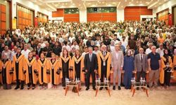 İnönü Üniversitesi’nde Hemşirelik Fakültesi mezuniyet töreni yapıldı