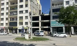 Malatya'da yerinde dönüşüm inşaatında korkutan kaza!