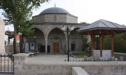 Malatya'nın gizli tarihi: Sur dışındaki 450 yıllık Akminare Camii'nin sırrı