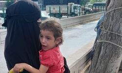 Pazarda kaybolan küçük kız, zabıta ekipleri sayesinde annesine kavuştu