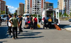 Tandoğan’da otomobil ile motosiklet çarpıştı: 1 yaralı